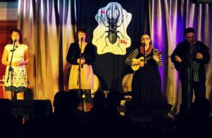 1012428_571756126208136_373409355_n